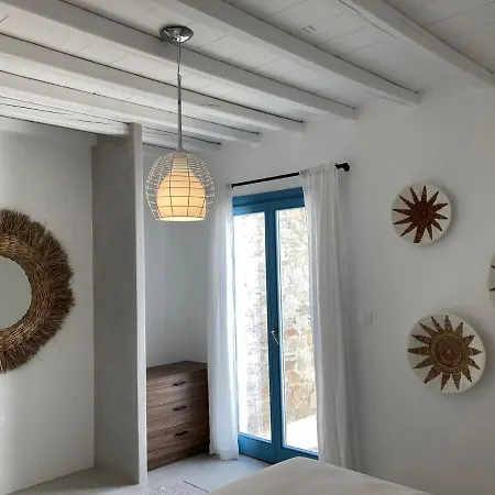 Sun House Ferienhaus Páros